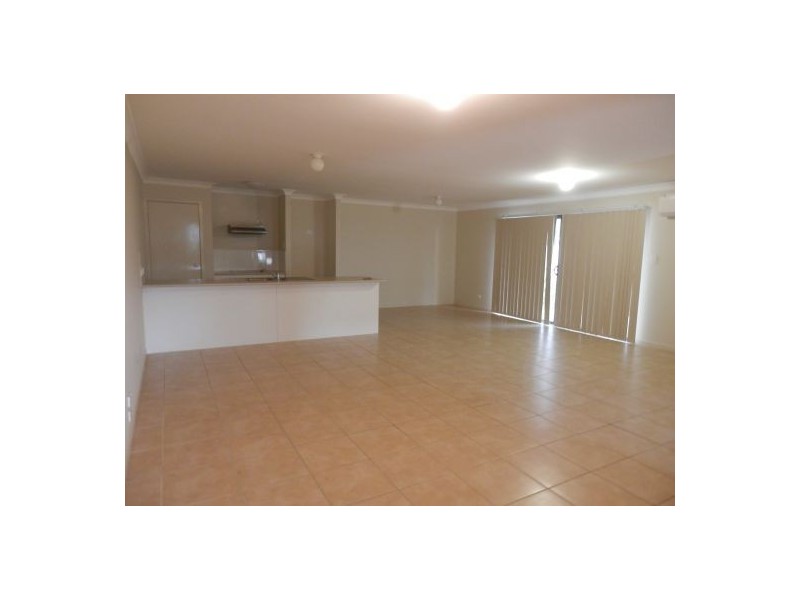 1/9 Murray Circuit, Upper Coomera QLD 4209