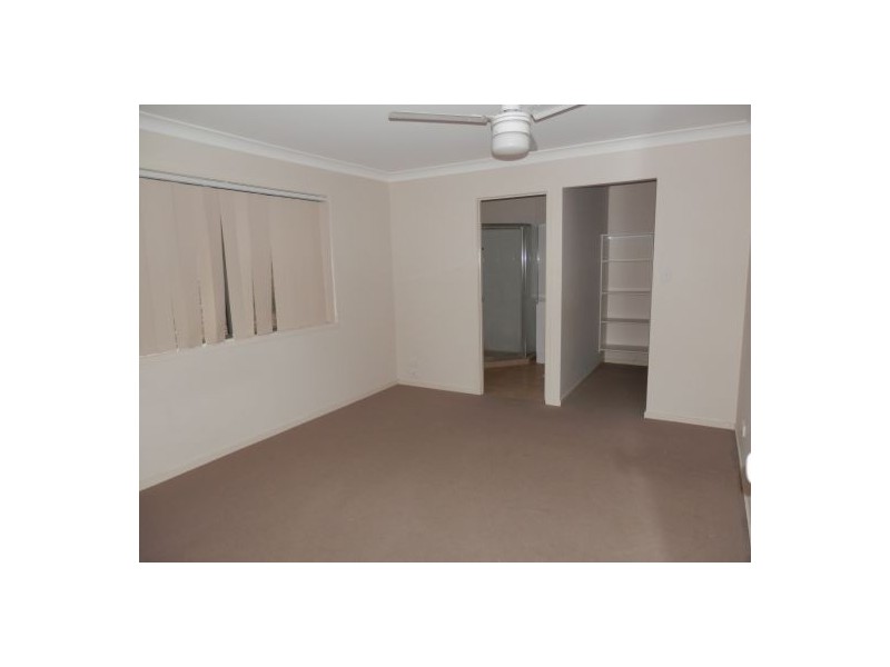 1/9 Murray Circuit, Upper Coomera QLD 4209