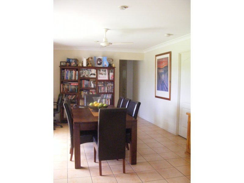 6 Chester Court, Ormeau QLD 4208