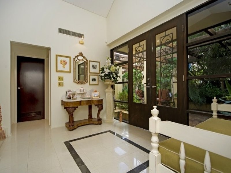 6281 Sylvan Lane, Sanctuary Cove QLD 4212