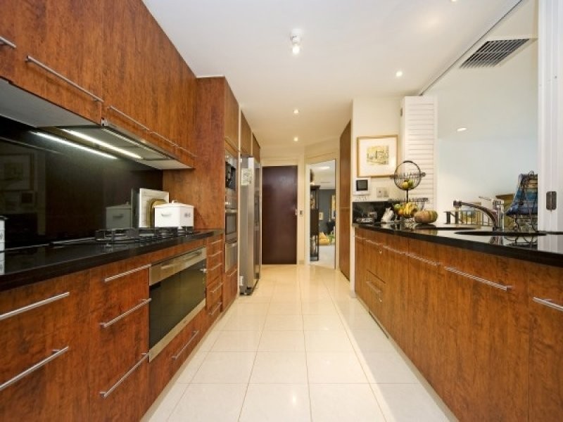 6281 Sylvan Lane, Sanctuary Cove QLD 4212
