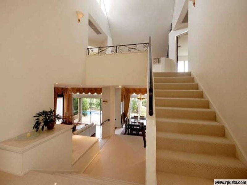 6281 Sylvan Lane, Sanctuary Cove QLD 4212