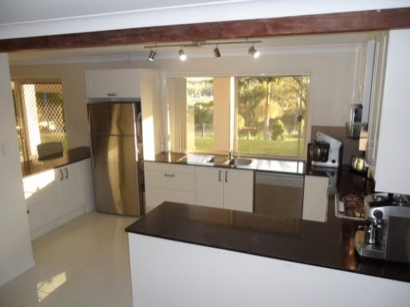 78 Christina Ryan Way, Arundel QLD 4214