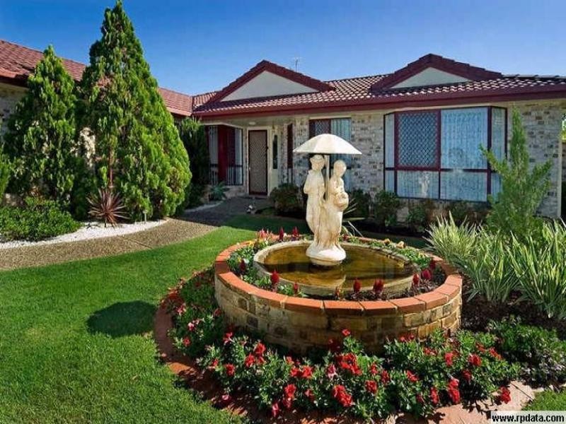 38 Sickle Avenue, Hope Island QLD 4212