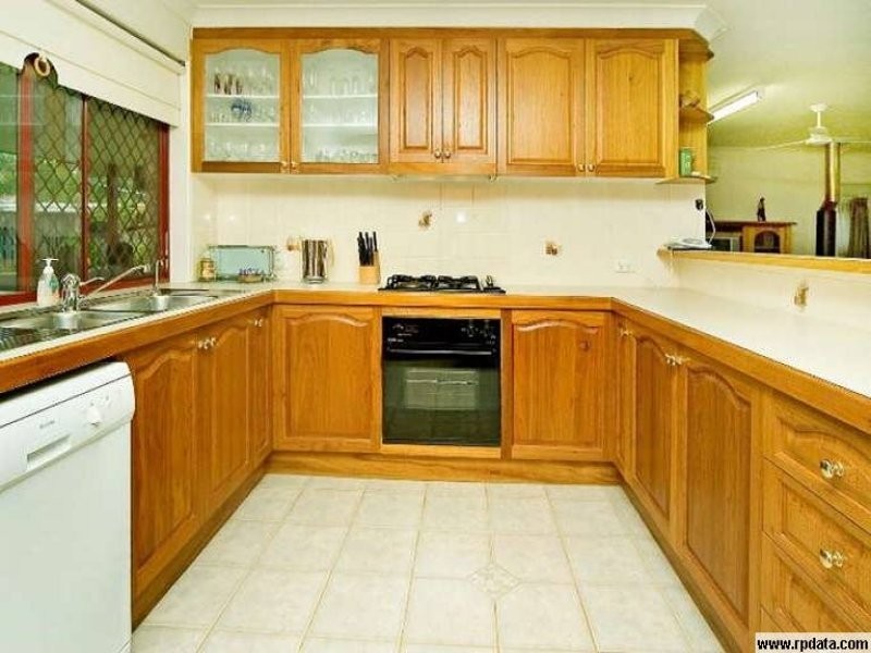 38 Sickle Avenue, Hope Island QLD 4212