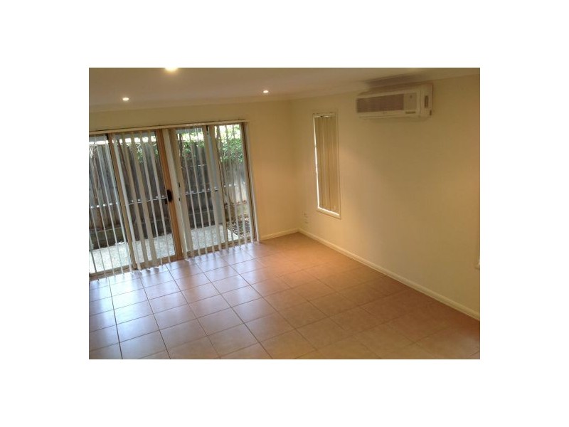 2/32-34 Margaret Street, Southport QLD 4215