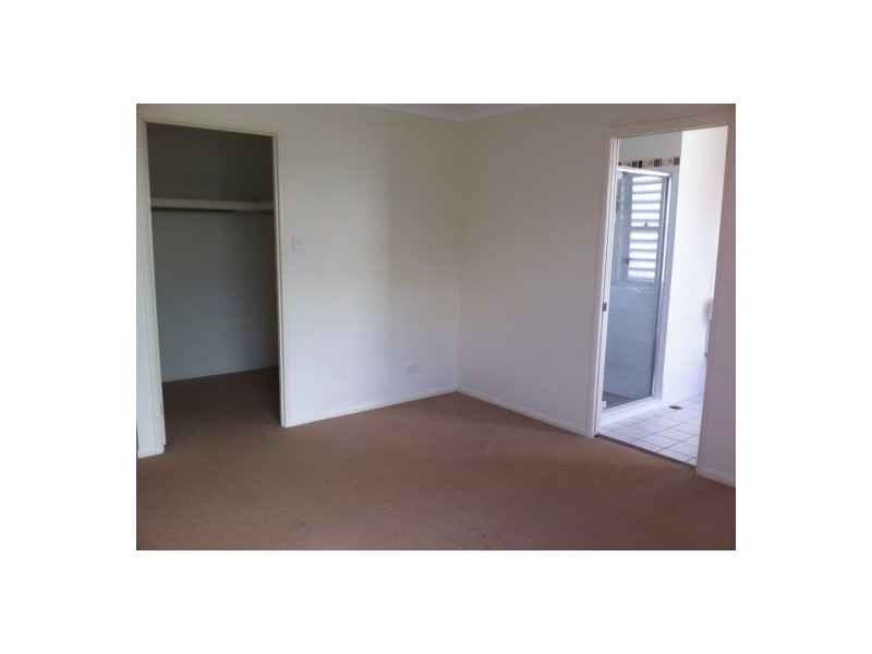 2/32-34 Margaret Street, Southport QLD 4215