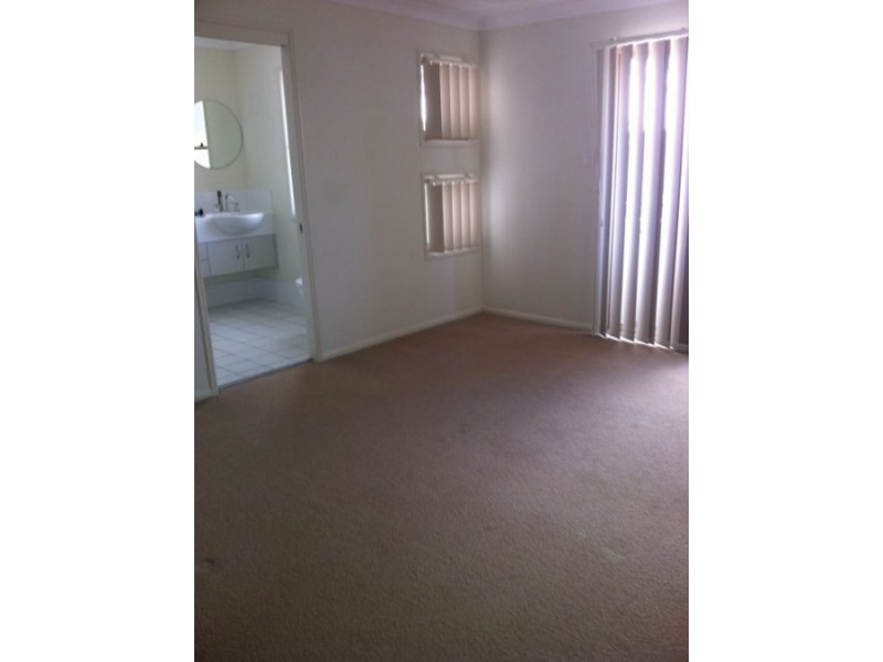 2/32-34 Margaret Street, Southport QLD 4215