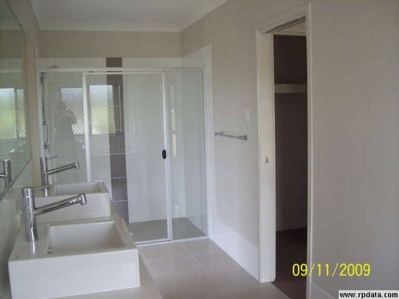 3 Bottletree Court, Coomera QLD 4209