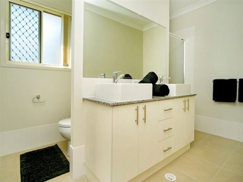 16 Bottletree Court, Coomera QLD 4209