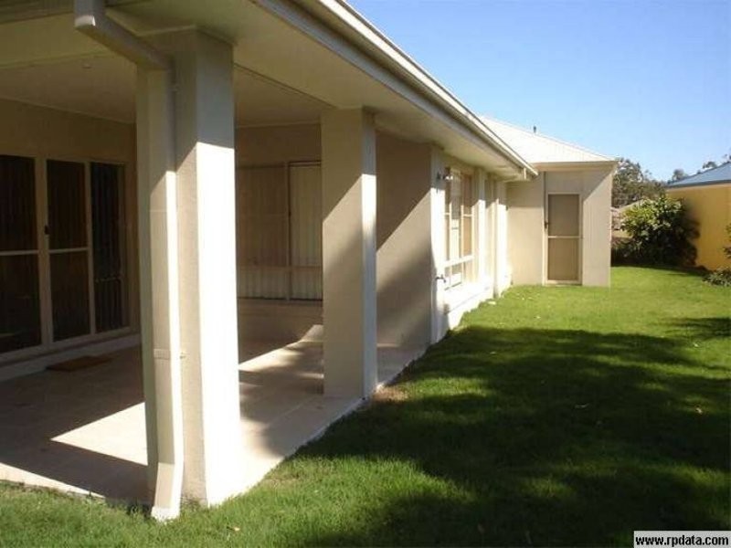 32 Pacha Close, Coomera Waters QLD 4209