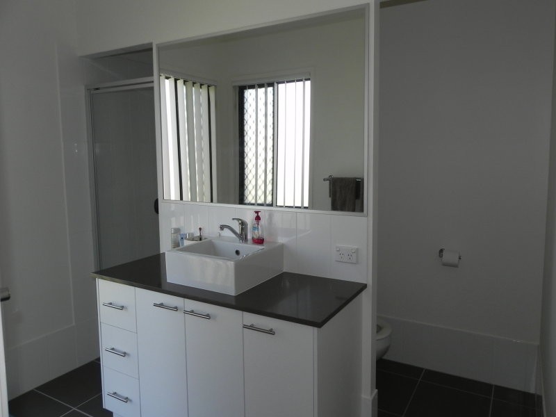 24 Scenic Crescent, Coomera QLD 4209