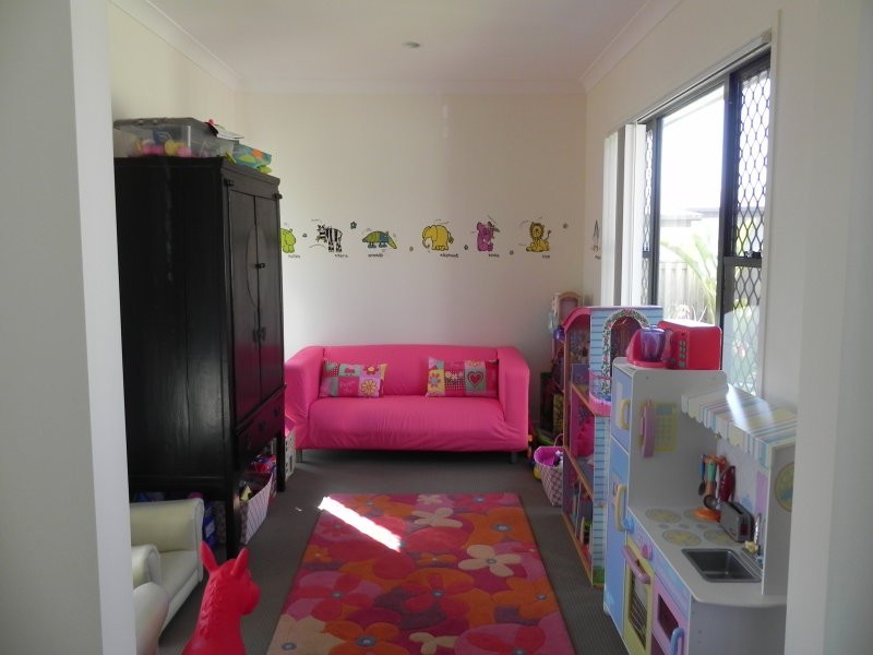 24 Scenic Crescent, Coomera QLD 4209