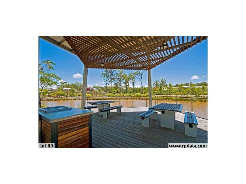 24 Scenic Crescent, Coomera QLD 4209