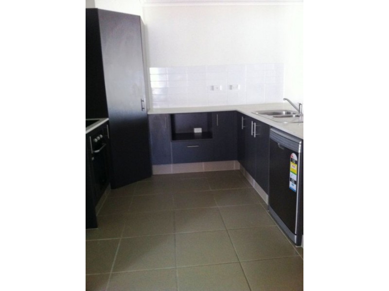 2/7 Mackenzie Street, Coomera QLD 4209