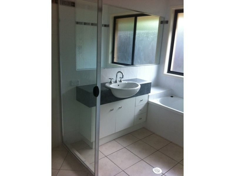 20 Crusade Court, Coomera Waters QLD 4209