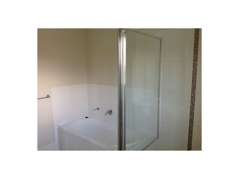 1/5 Stoney Creek Circuit, Ormeau QLD 4208