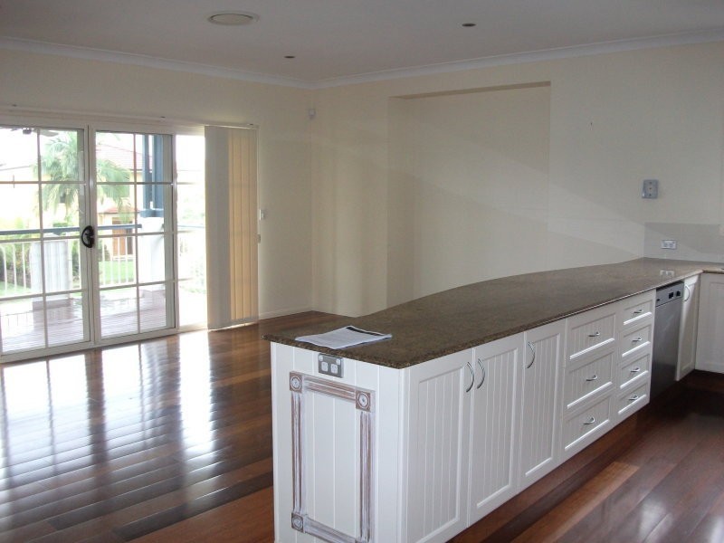 14 Brittany Drive, Oxenford QLD 4210