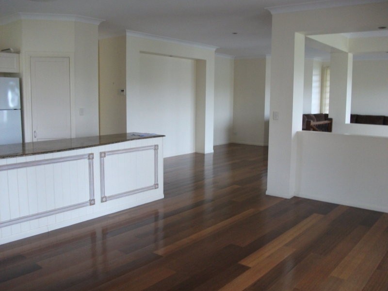 14 Brittany Drive, Oxenford QLD 4210