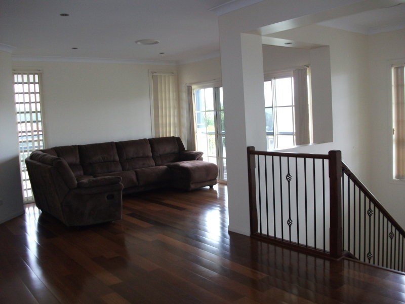 14 Brittany Drive, Oxenford QLD 4210