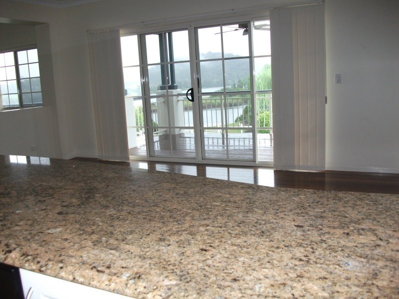 14 Brittany Drive, Oxenford QLD 4210