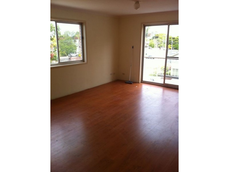 8/203 Scarborough Street, Southport QLD 4215