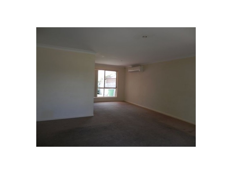 33 Bushgum Crescent, Upper Coomera QLD 4209