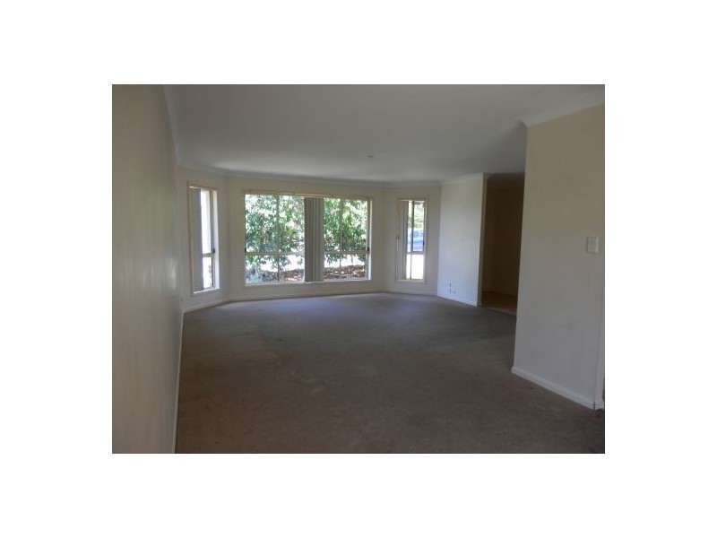 33 Bushgum Crescent, Upper Coomera QLD 4209