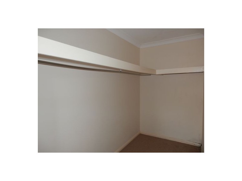 33 Bushgum Crescent, Upper Coomera QLD 4209