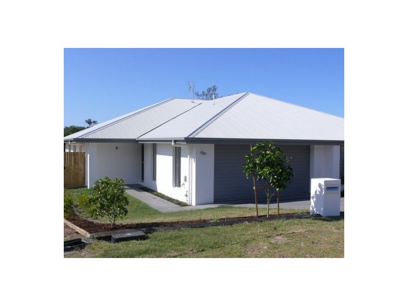 2/1 Humber Street, Upper Coomera QLD 4209