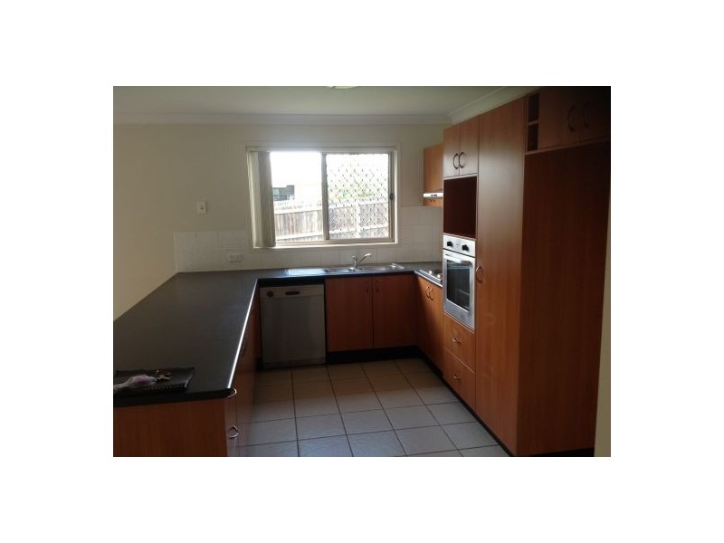 30 Bedivere Drive, Ormeau QLD 4208