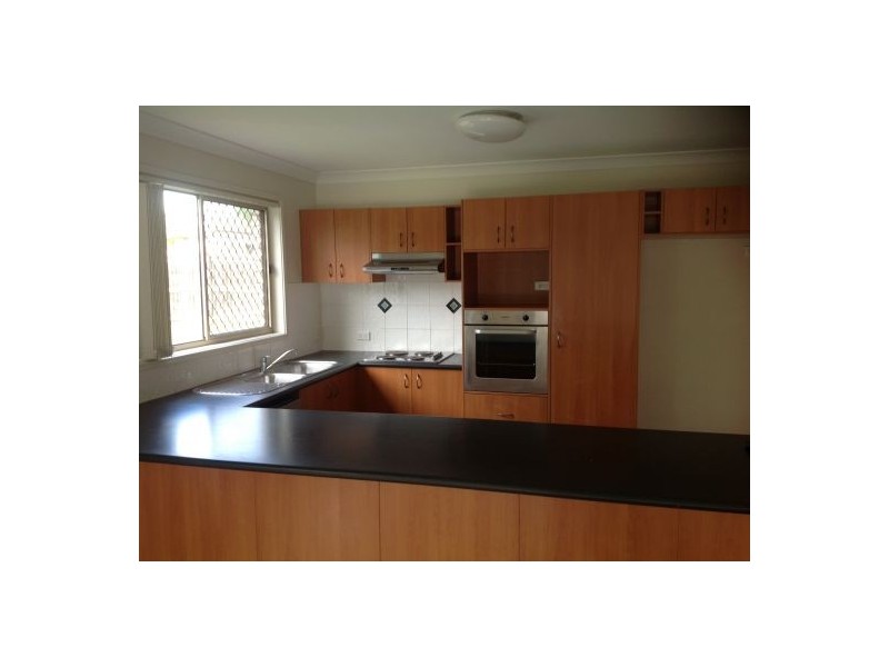 30 Bedivere Drive, Ormeau QLD 4208