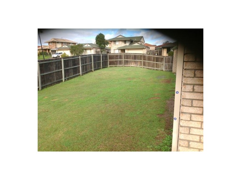 30 Bedivere Drive, Ormeau QLD 4208