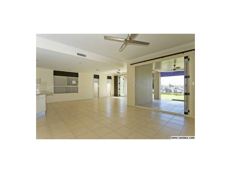 10 Brindabella Close, Coomera Waters QLD 4209