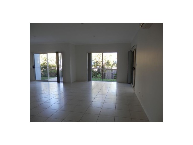 4 First Light Court, Coomera Waters QLD 4209