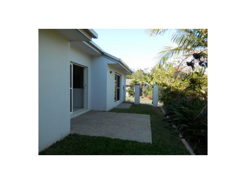 4 First Light Court, Coomera Waters QLD 4209