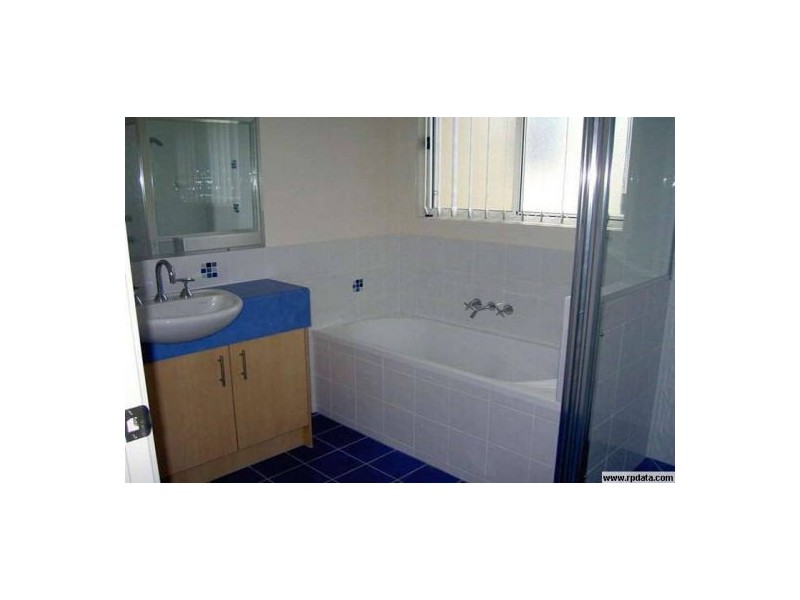 1/16 Ferncliffe Street, Upper Coomera QLD 4209