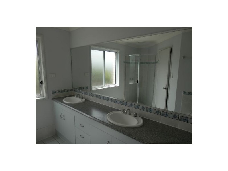 12 Livingstone Street, Upper Coomera QLD 4209