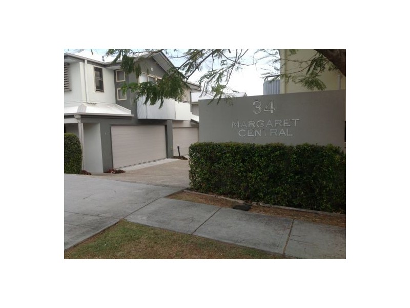 5/32-34 Margaret Street, Southport QLD 4215