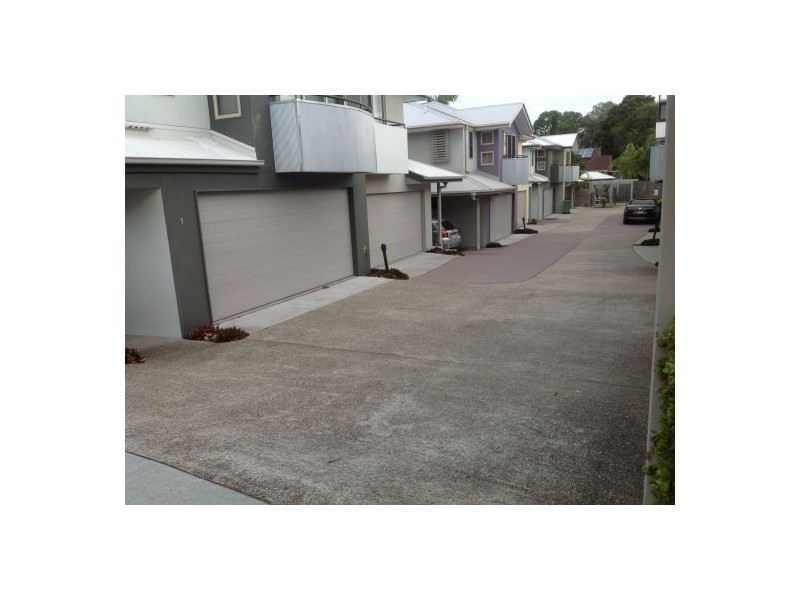 5/32-34 Margaret Street, Southport QLD 4215