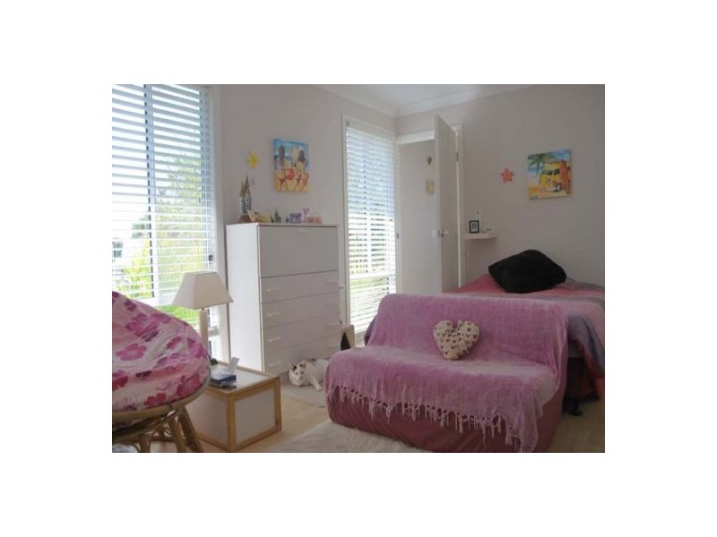 19 Magnetic Drive, Eagle Heights QLD 4271