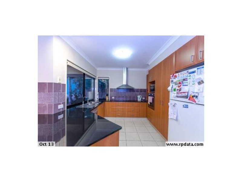 16 Ontario Court, Oxenford QLD 4210