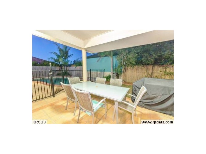 16 Ontario Court, Oxenford QLD 4210