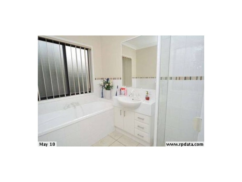 16 Ontario Court, Oxenford QLD 4210