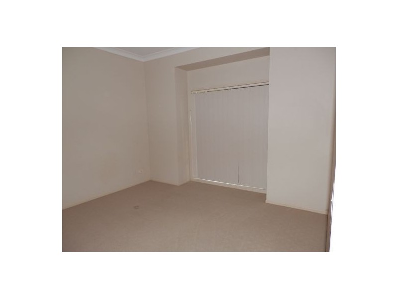 10 Starush Court, Upper Coomera QLD 4209