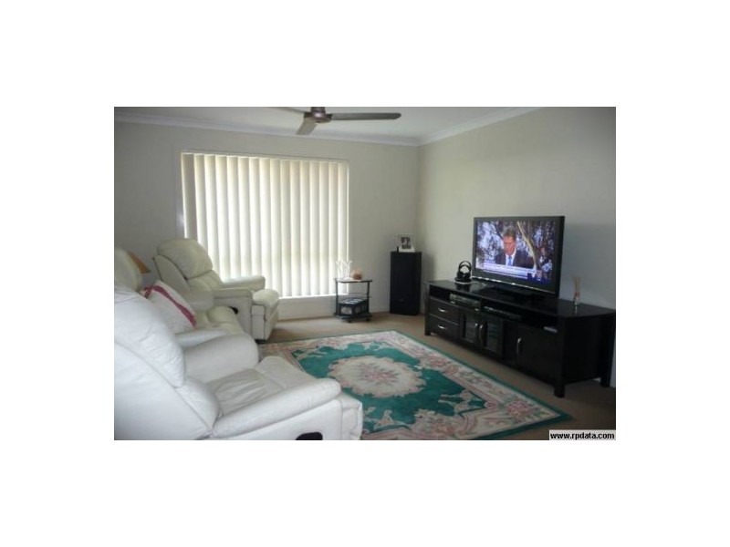 Rothwell QLD 4022