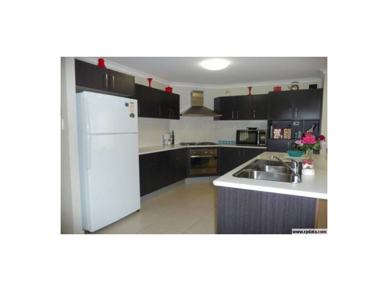 Rothwell QLD 4022