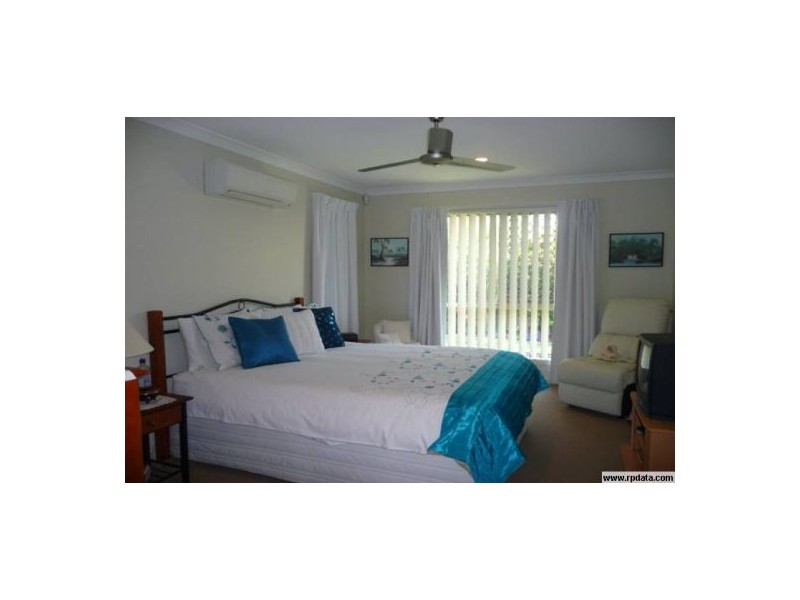 Rothwell QLD 4022