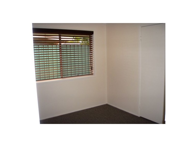 13 Quigan Tce, Highland Park QLD 4211