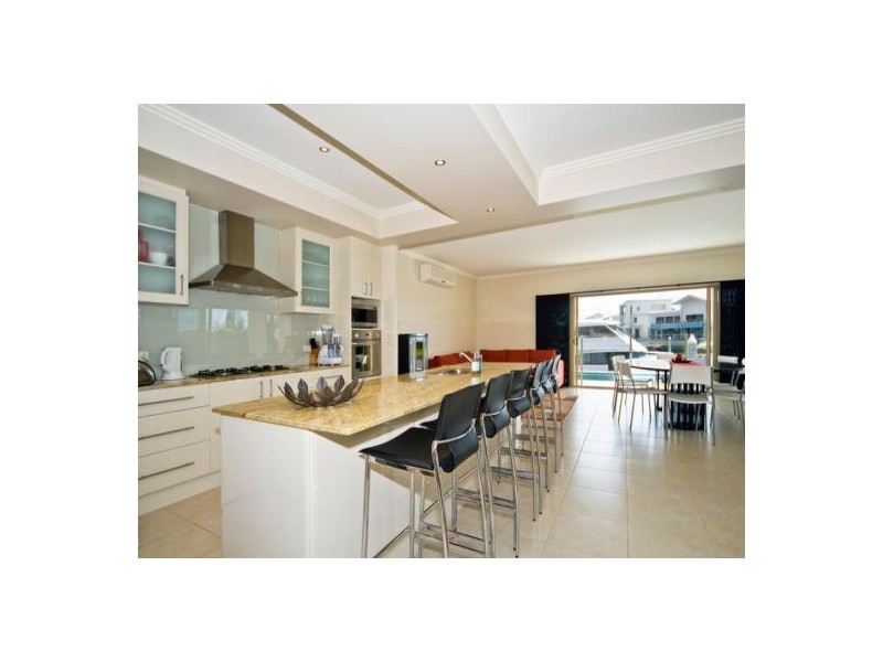 Coomera Waters QLD 4209